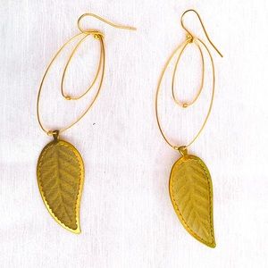 NWOT Leaf Earrings Gold Mesh Jewelry Boho Fairy Cosplay Poison Ivy Costume